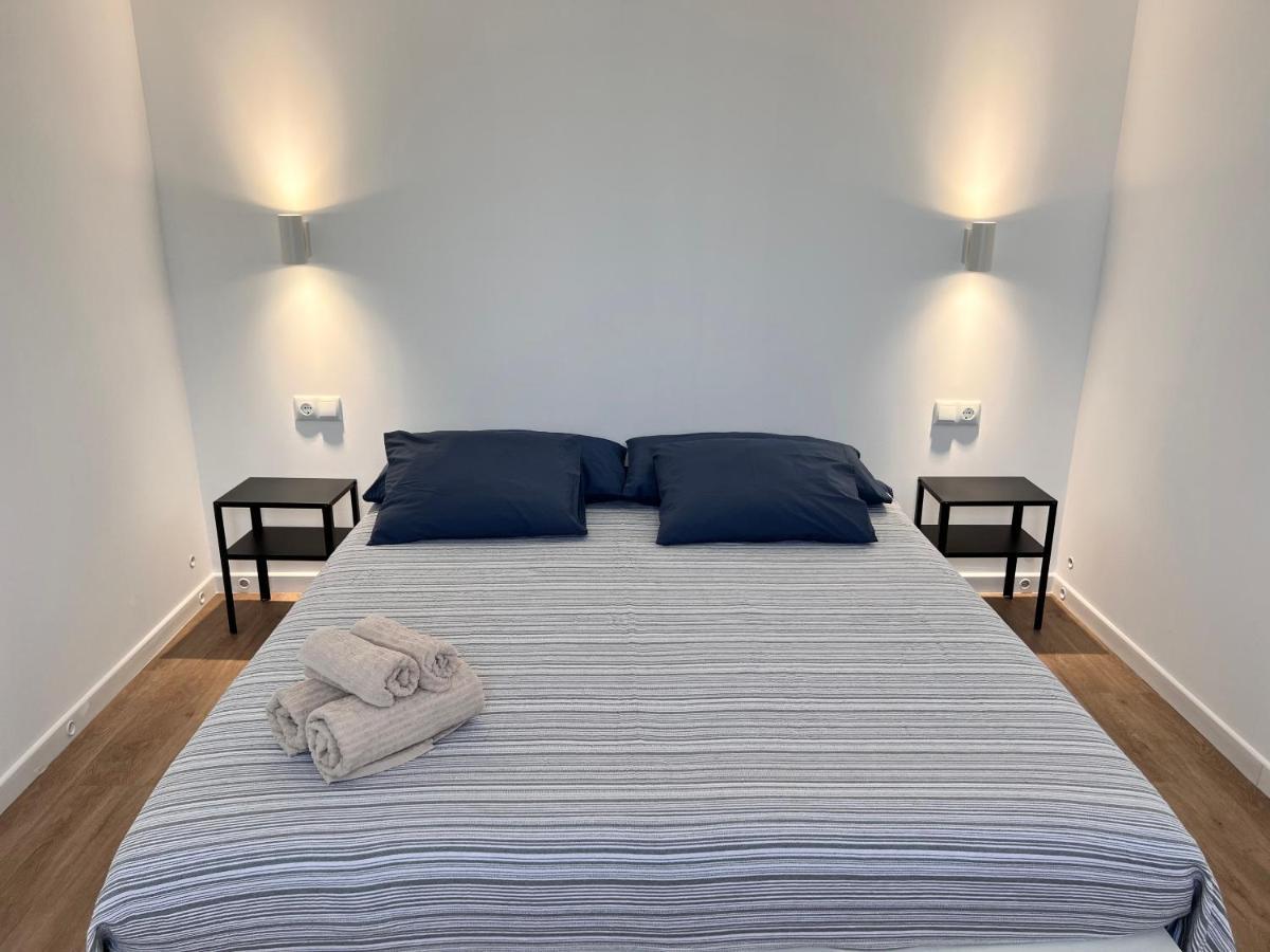 Modern Luxury Villa 포리스 데 아보나 외부 사진