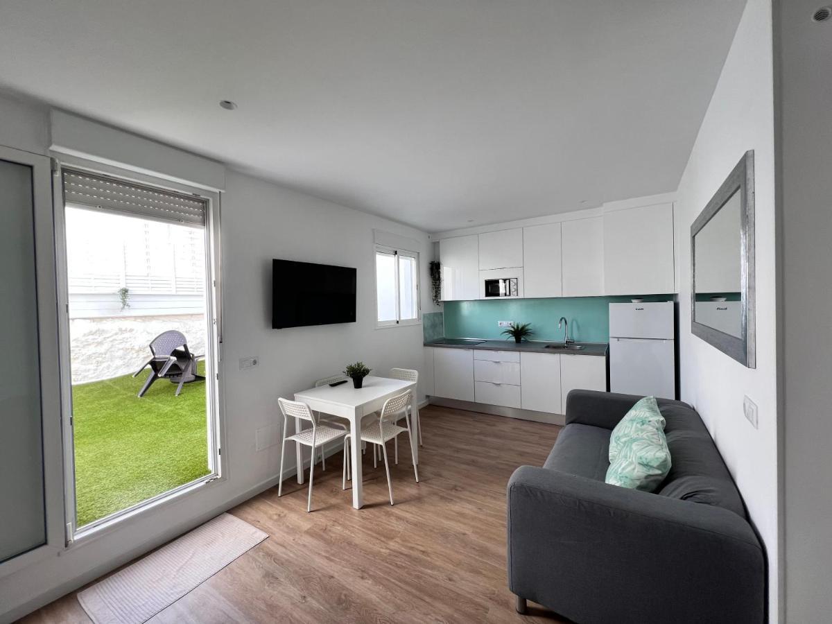 Modern Luxury Villa 포리스 데 아보나 외부 사진